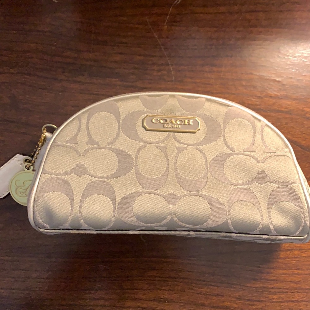 Limited Edition Estée Lauder Coach Cosmetic Bag